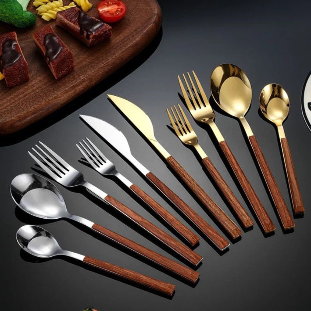 Bestekset 30-delig met Houtlook Handgrepen Goud Zilver RVS voor 6 Personen Vaatwasmachinebestendig Duurzaam | Sansoti
