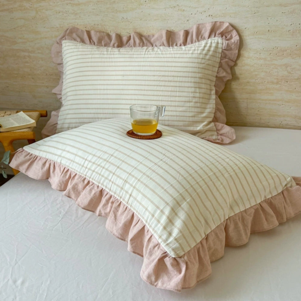 Ruffled Pillowcases with Striped Pattern for Queen-Size Pillows, Romantic Bedroom Bedding Decoration | Sansoti