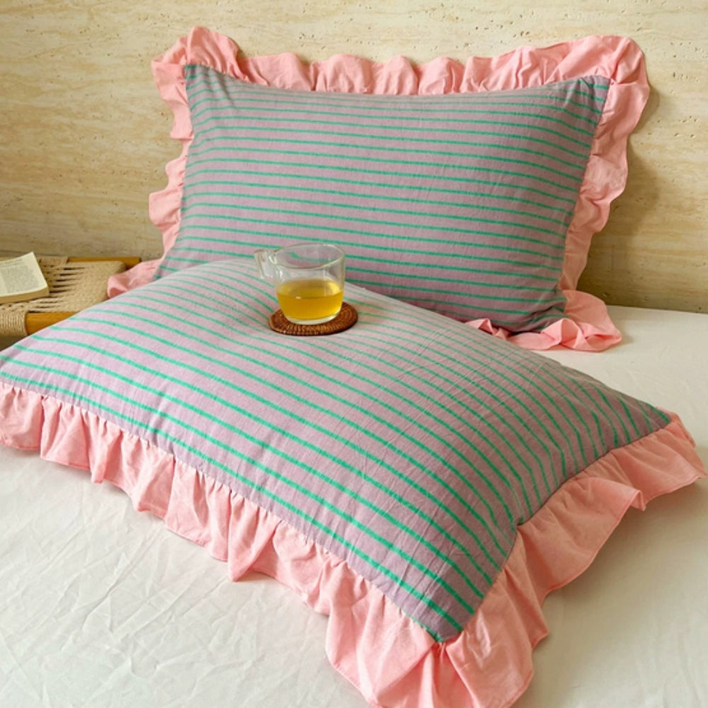 Ruffled Pillowcases with Striped Pattern for Queen-Size Pillows, Romantic Bedroom Bedding Decoration | Sansoti