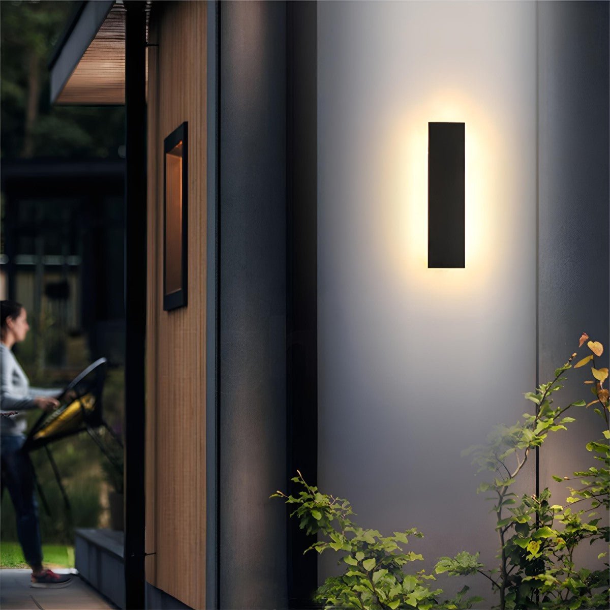 Waterproof black aluminum outdoor LED wall light 30-150cm for garden, terrace, entrance, front door, and facade lighting | Sansoti