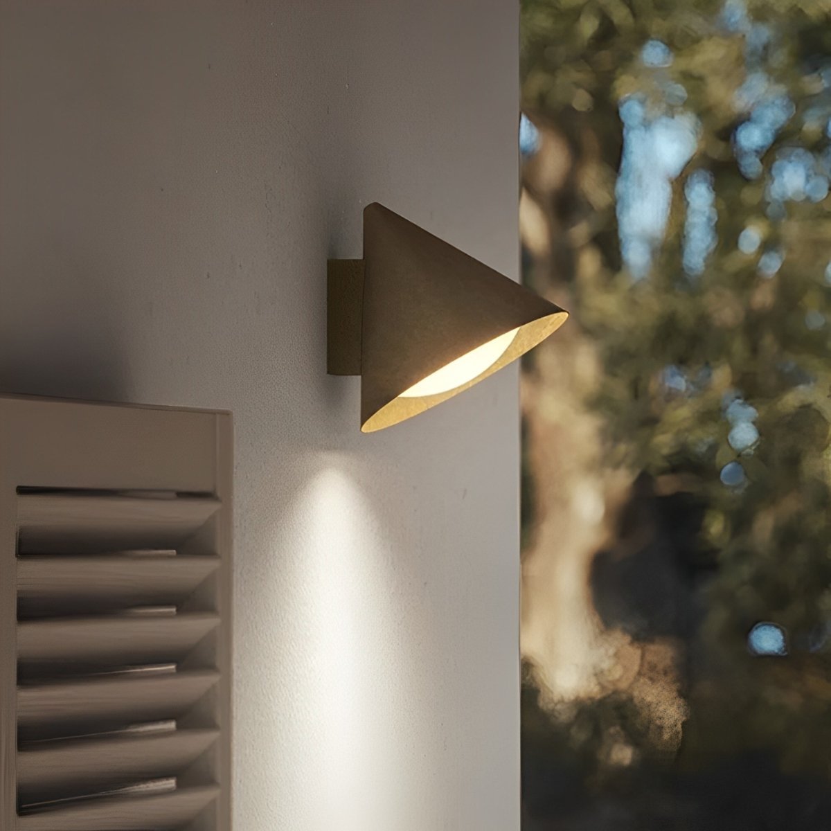Außenwandleuchte LED Wasserdicht Glockenform Metall Acryl 3000K IP54 Anthrazit Gold Veranda Haustür Außenbeleuchtung | Sansoti