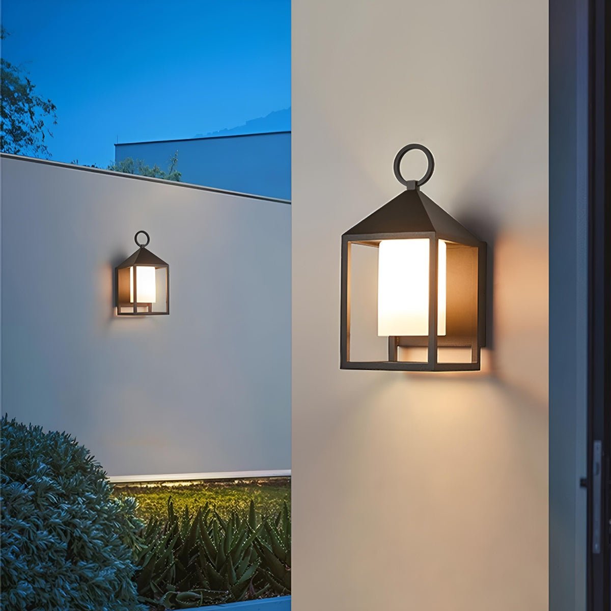 Applique murale extérieure LED Lanterne Noir Aluminium Verre IP65 Étanche Éclairage d’ambiance pour véranda et jardin Éclairage extérieur | Sansoti