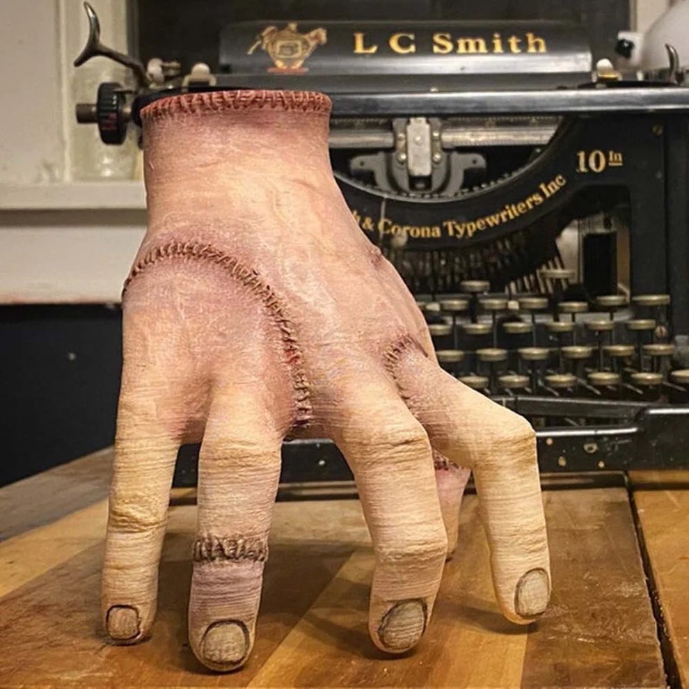 Main rampante décorative en latex pour Halloween, réaliste et terrifiante, décoration de fête d’horreur à thème | Sansoti