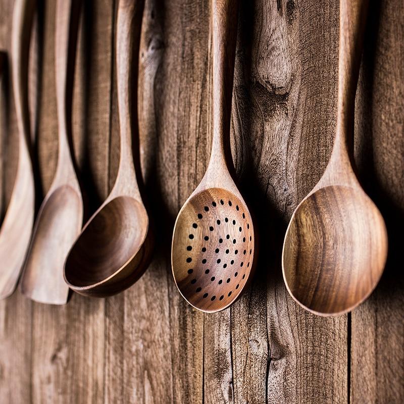 7-teiliges Küchenutensilien-Set aus Teakholz, Löffel, Pfannenwender, Suppenkelle und Öllöffel, langlebiges Naturmaterial | Sansoti