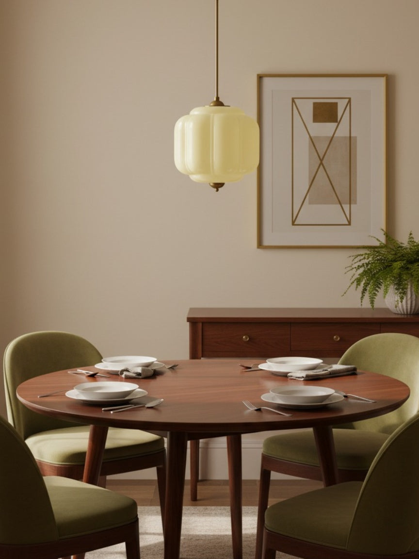 Vintage Kroonluchter met Crèmekleurige Glazen Kappen – Hanglamp in Retro-Stijl voor Eetkamer & Woonkamer | Sansoti