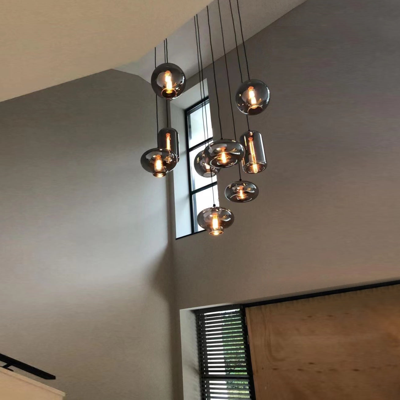 Spiraalvormige Hanglamp met Glazen Bollen voor Trappenhuis Hoge Ruimtes Dimbaar E14 Modern Design Woonkamer | Sansoti