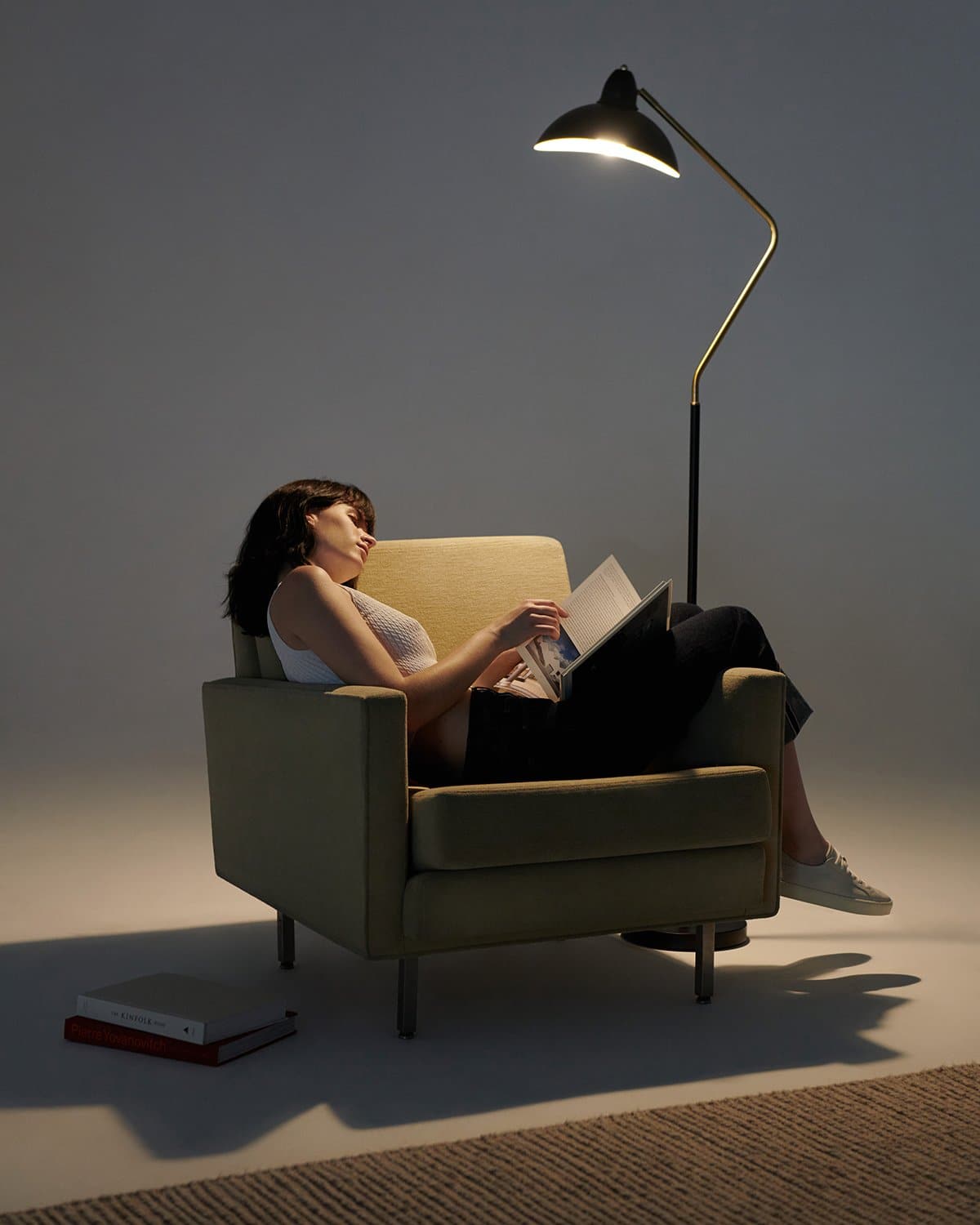Lampadaire design asymétrique LED noir or 173cm lampe sur pied salon moderne