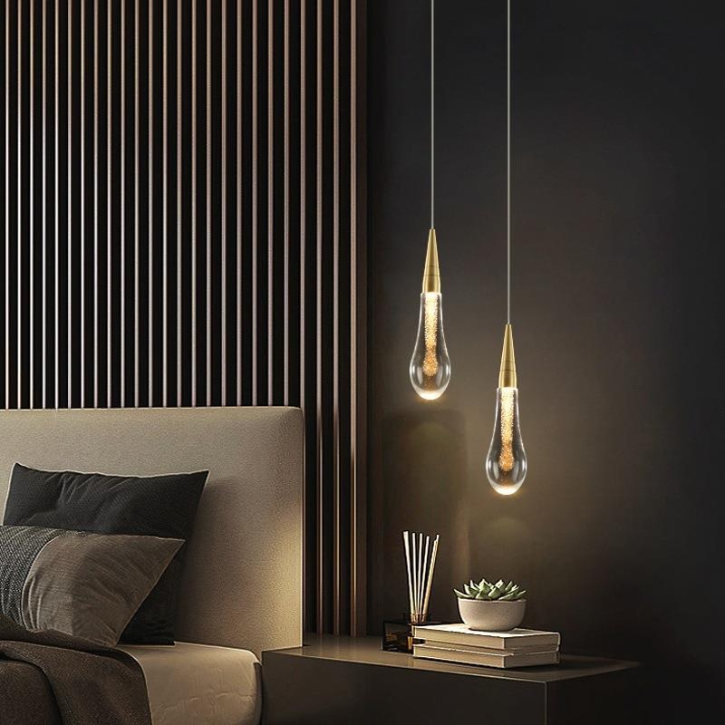 Glazen Hanglamp met Gouden Metalen Armatuur en Geïntegreerde LED-Verlichting – Scandinavisch Design voor Eetkamer, Woonkamer en Keuken | Sansoti
