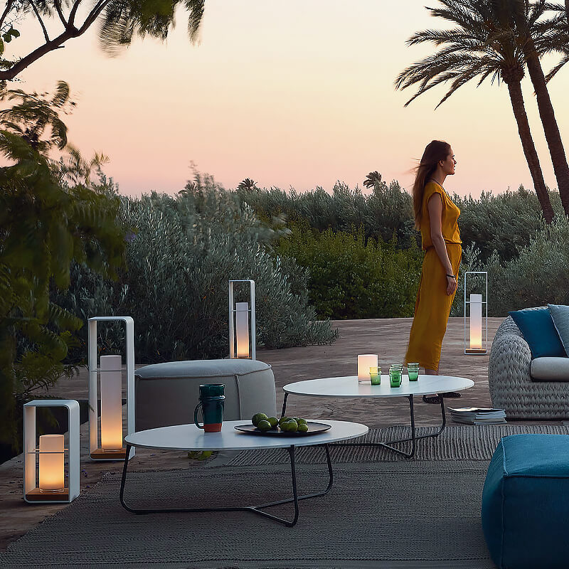 LED Gartenlampe für Außen – quadratische moderne Außenleuchte mit warmem Licht | Restfield
