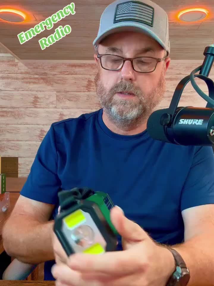 Noodradio met Zaklamp en Powerbank – Oplaadbaar via Zonne-energie, Handslinger en USB | Sansoti