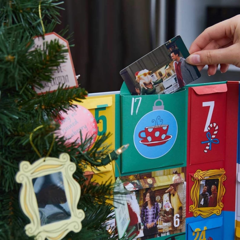 Calendrier de l’Avent avec 25 surprises et 40+ figurines à collectionner pour décoration du compte à rebours de Noël et cadeau | Sansoti