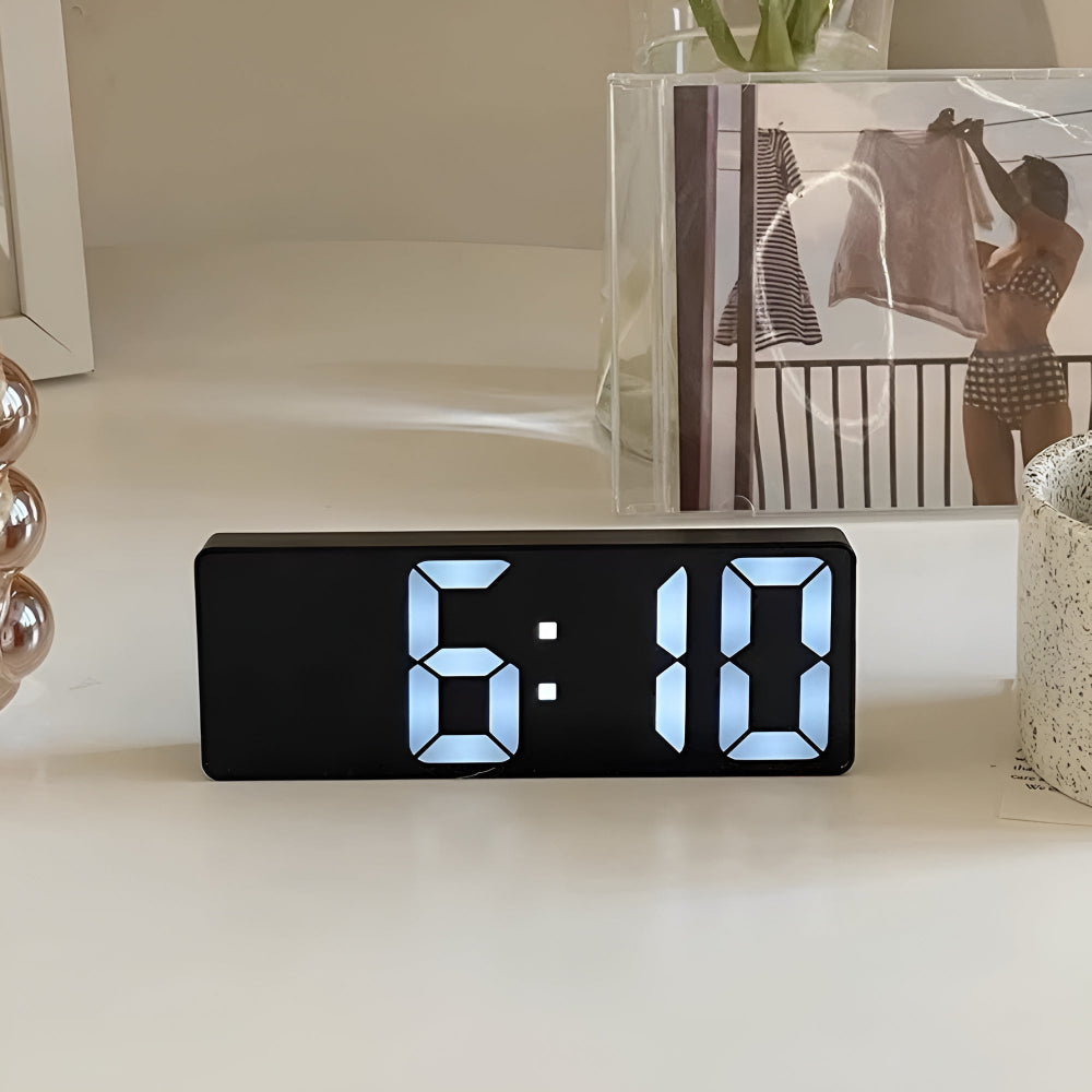 Digitale LED Spiegelwekker met Datum en Temperatuur — Minimalistisch Design voor Slaapkamer en Bureau | Sansoti