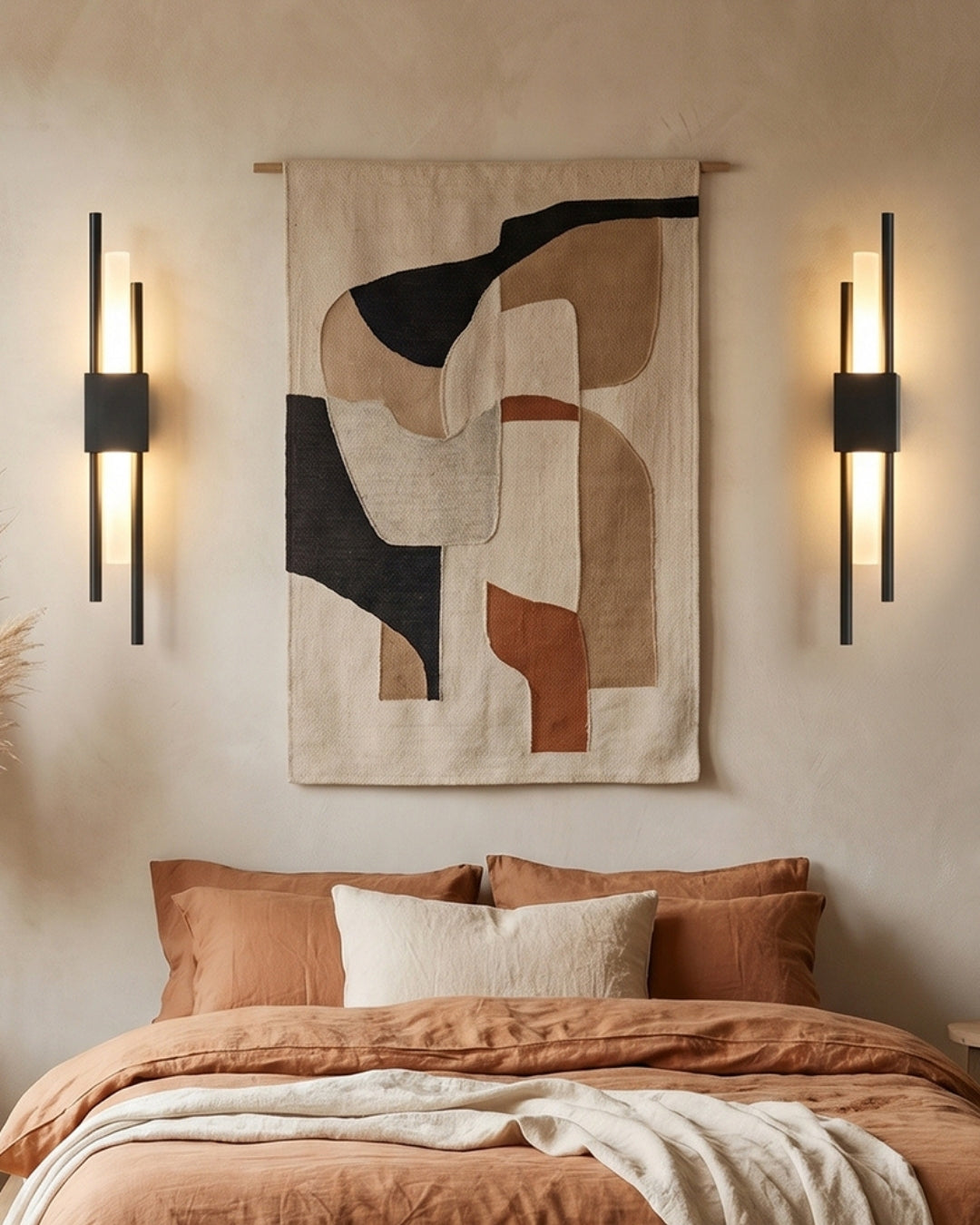 Scandinavische Minimalistische Wandlamp – Modern Verticaal Design met Gerichte LED-Verlichting – Zwart Goud | Sansoti