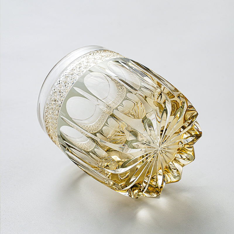 Handgeslepen Amber Whiskeyglas met Sterrenhemel Patroon en Houten Doos | Sansoti