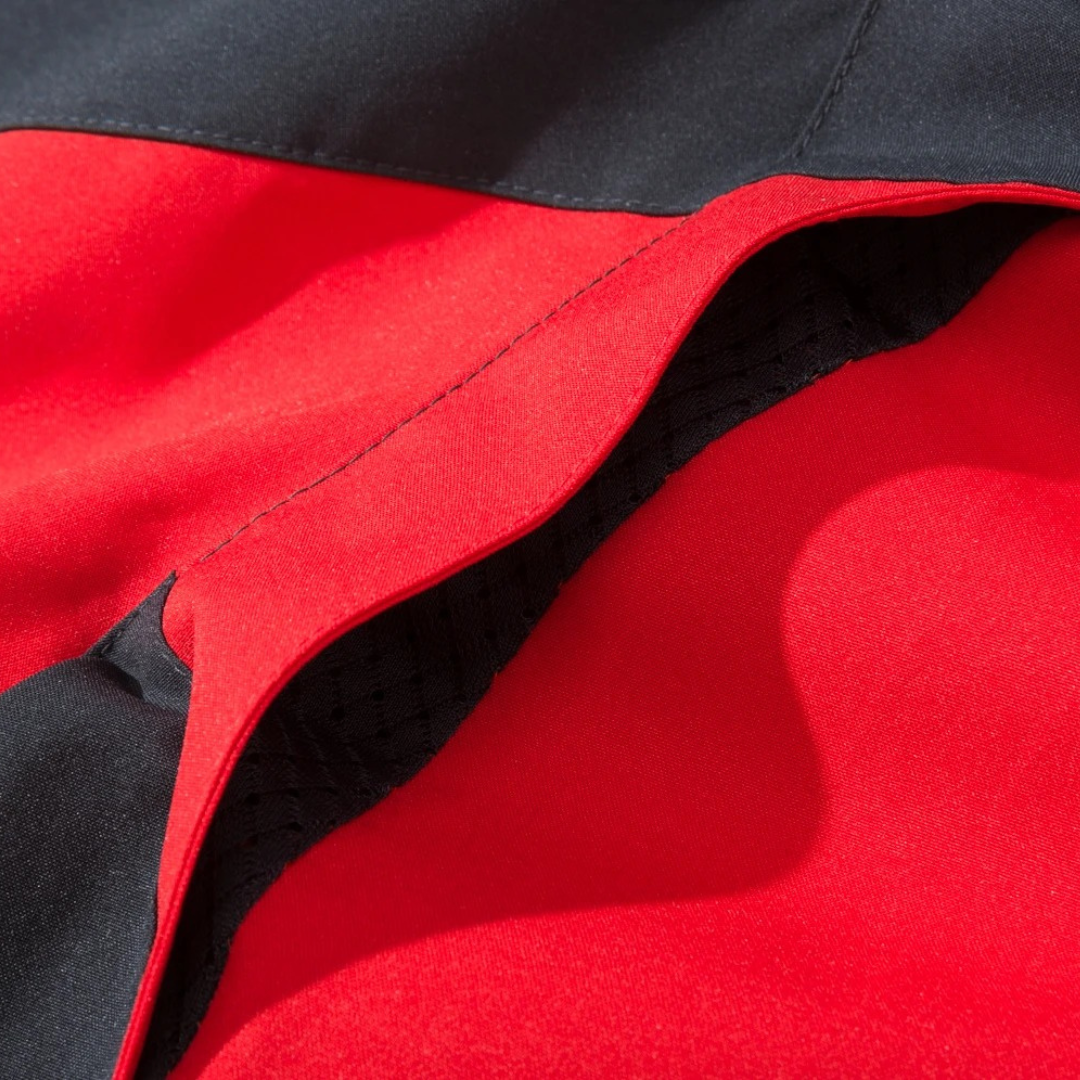Veste d’extérieur imperméable pour hommes en polyester avec capuche amovible et plusieurs poches pour randonnée, trekking et activités de plein air | Sansoti