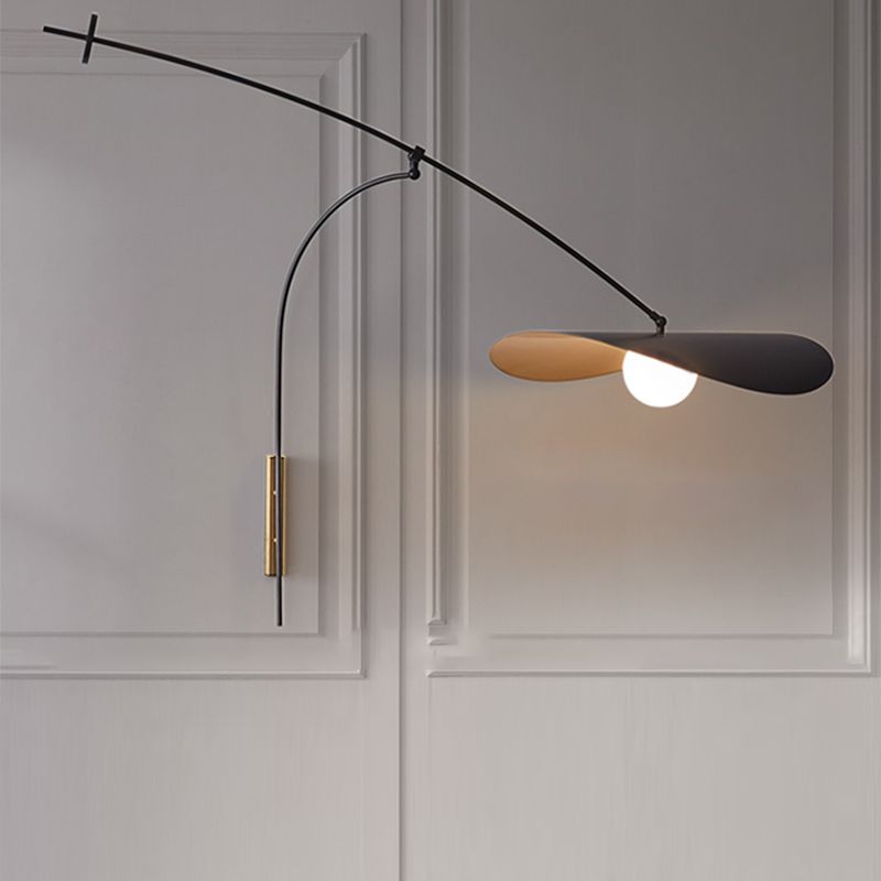 Applique murale Arceau en métal et verre noir et doré pour chambre et salon, éclairage d’ambiance au design moderne et industriel | Sansoti