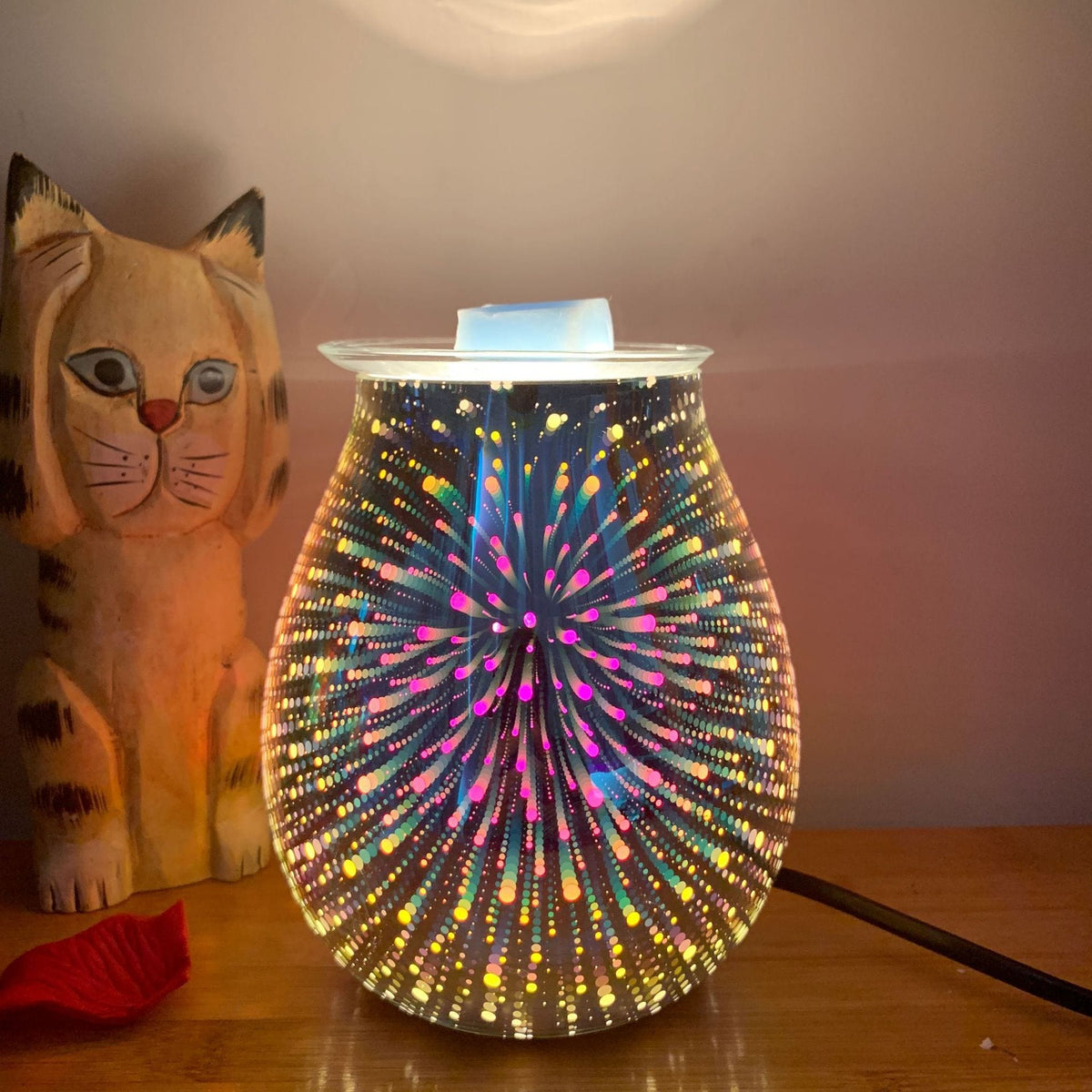 3D-Glas-Luftbefeuchter mit Feuerwerkslicht, Aromafunktion und leisem Betrieb für Schlafzimmer und Wohnzimmer | Sansoti