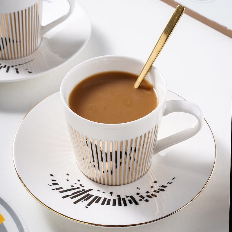 Kaffeetasse mit Spiegelreflexionsuntertasse Keramik Design Set | Restfield