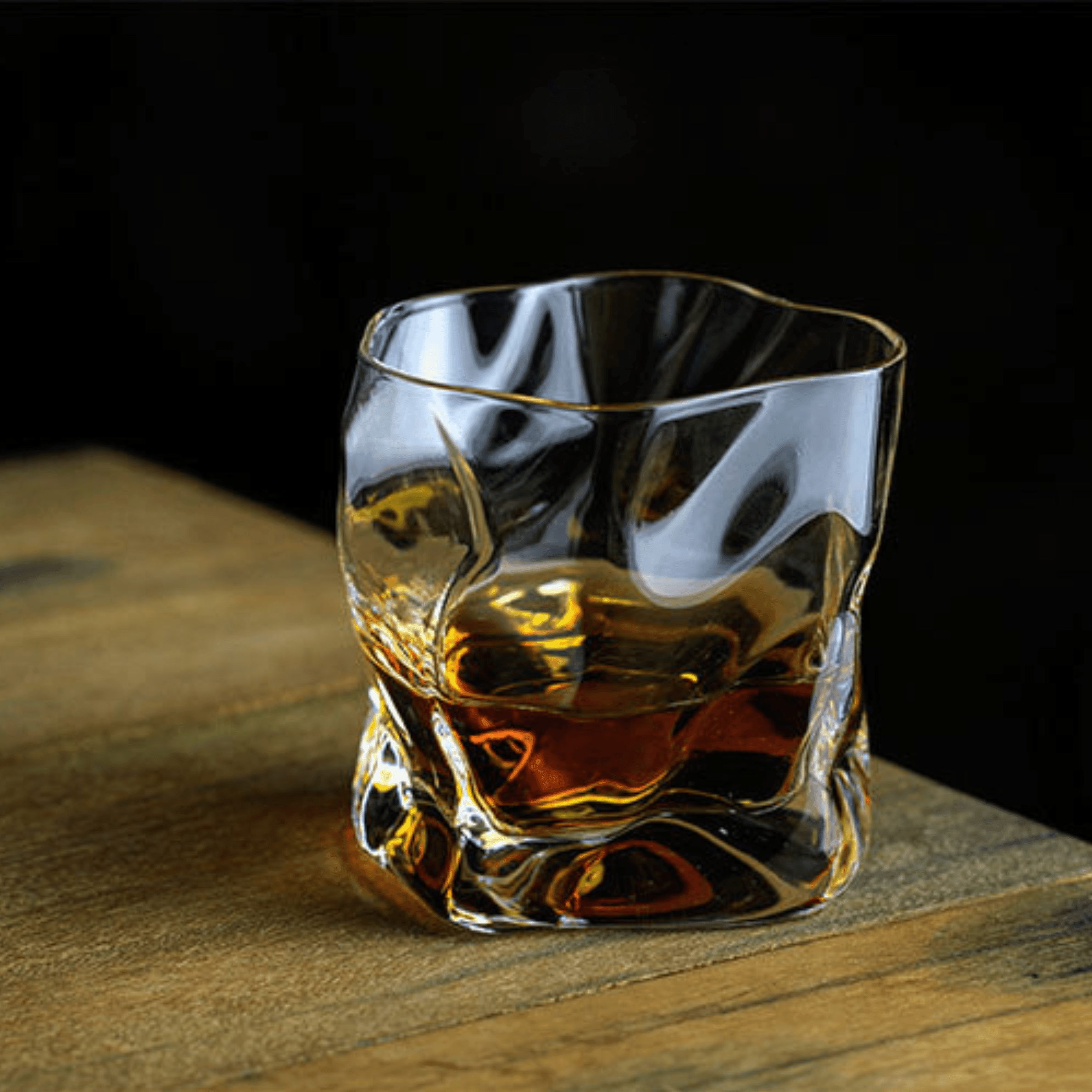 Verre à whisky Edo Kiriko en cristal taillé japonais avec design froissé | Restfield