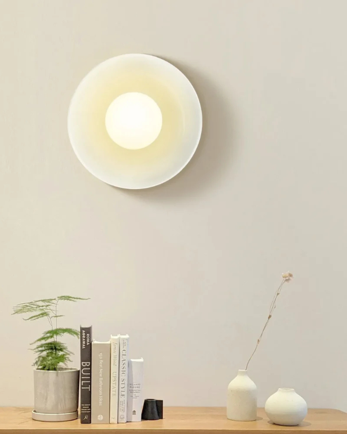 Moderne runde Deckenleuchte aus Glas und Eisen – minimalistische Designlampe für Wohn- und Schlafzimmer mit warmer Lichtfarbe | Restfield