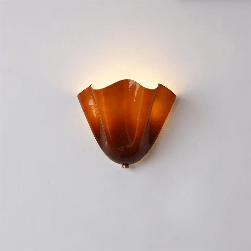 Petalia Wandlamp — Sculptural Petal-Geïnspireerde Glazen Wandverlichting met G9 Fitting en Hardwired Installatie (28 × 25 × 13 cm) | Sansoti