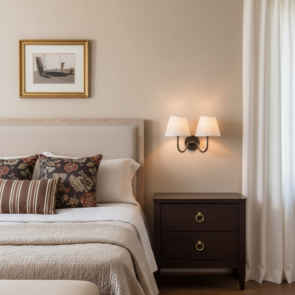 Wandlamp met Plissé Kap – Klassieke Wandverlichting Metaal & Linnen Landelijk Slaapkamer Hal Leeshoek Huis Interieur | Sansoti