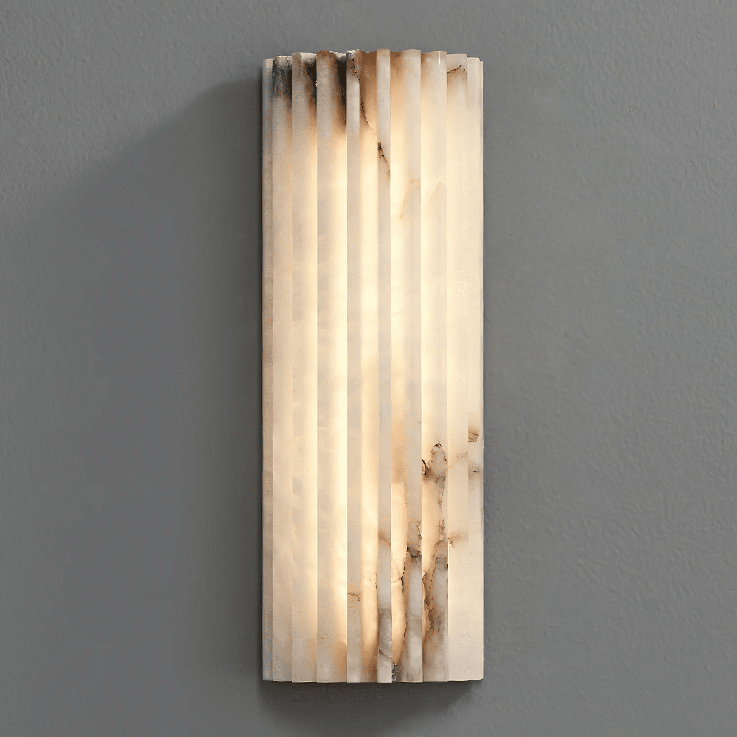 Alabaster Wandlamp Natuursteen – Geribbeld Design – Warm Licht – Scandinavische Stijl | Sansoti