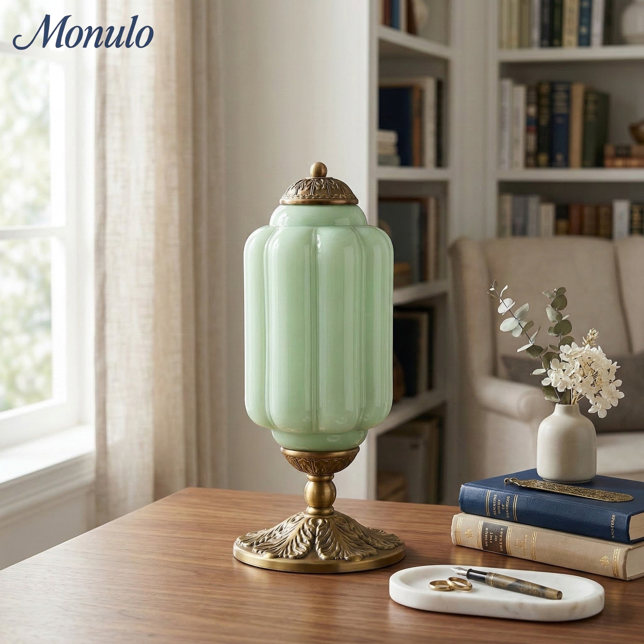Glazen Tafellamp met Scallop Design Vintage Stijl Slaapkamer Woonkamer Accentverlichting Zwart Messing Matglas | Sansoti