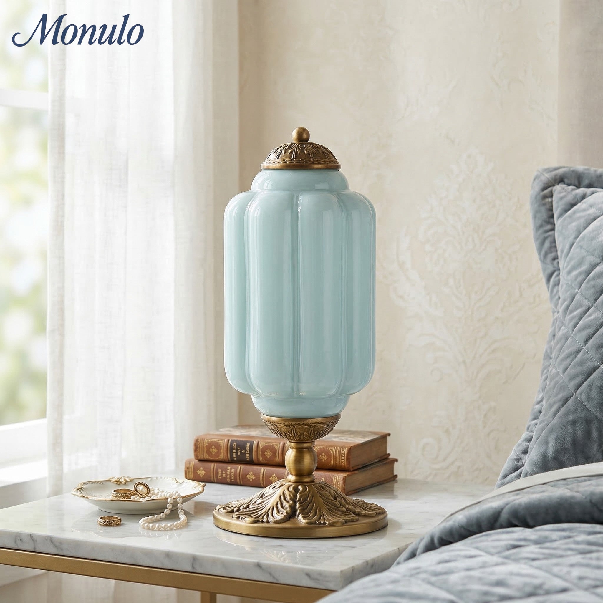 Glazen Tafellamp met Scallop Design Vintage Stijl Slaapkamer Woonkamer Accentverlichting Zwart Messing Matglas | Sansoti