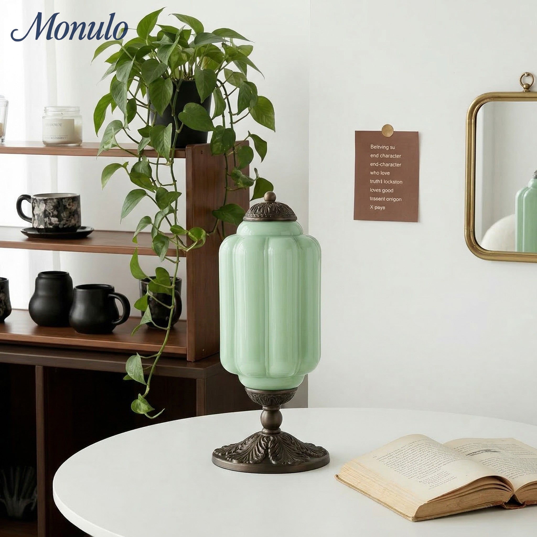 Glazen Tafellamp met Scallop Design Vintage Stijl Slaapkamer Woonkamer Accentverlichting Zwart Messing Matglas | Sansoti