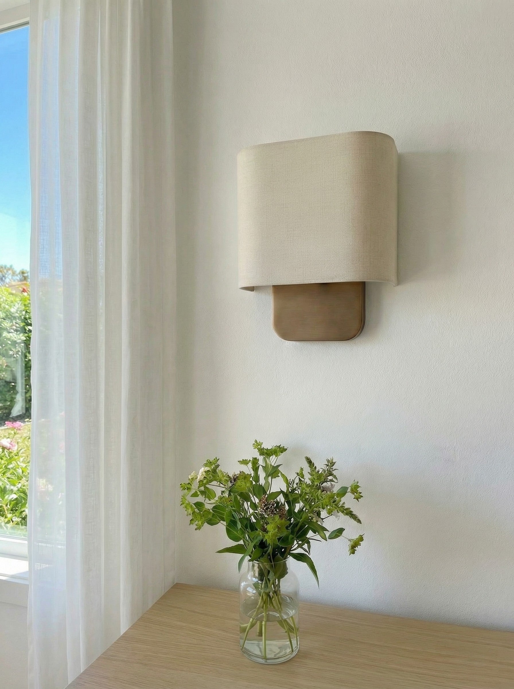 Stoffen Wandlamp met Metalen Fitting voor Leeslicht Slaapkamer | Sansoti