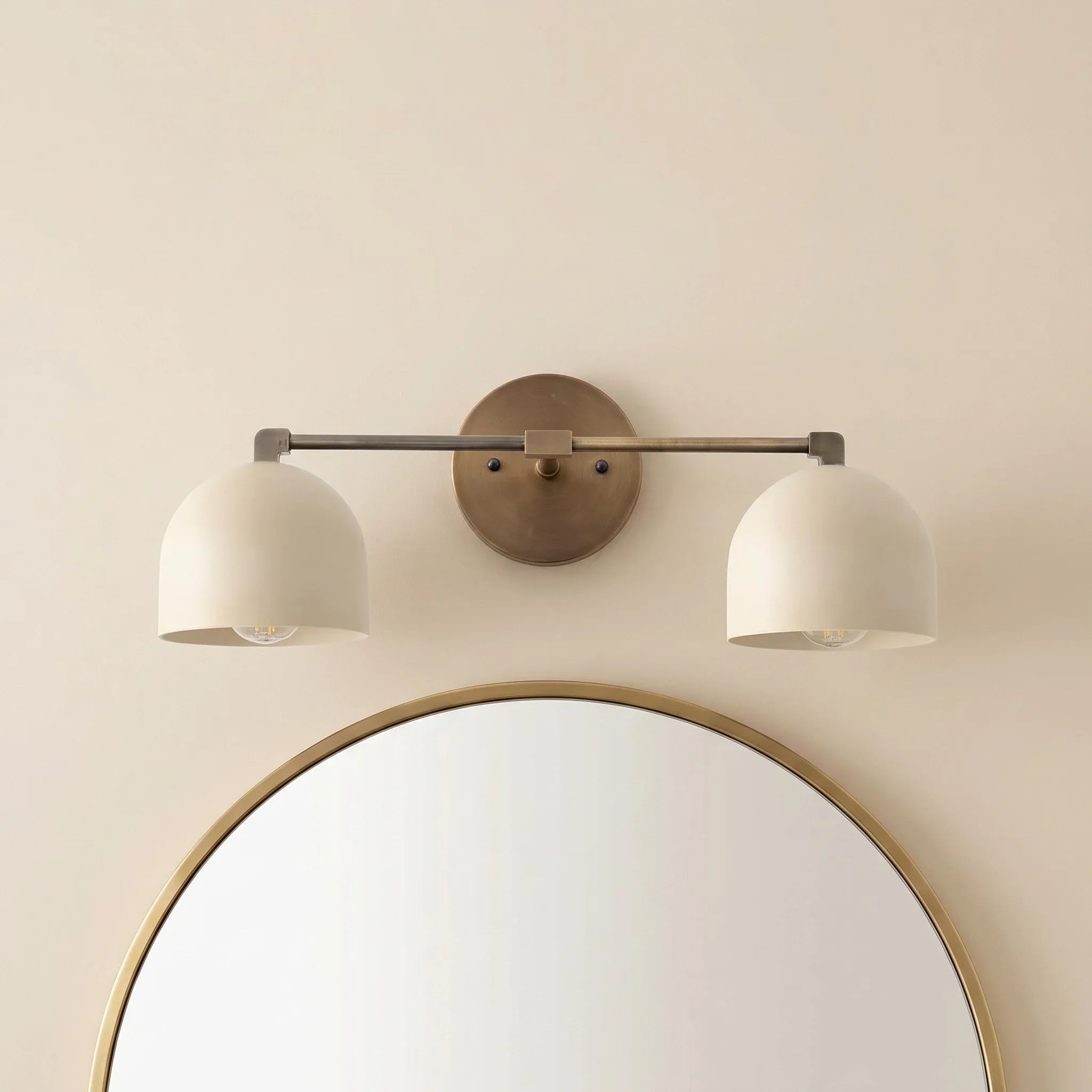 Metalen Wandlamp met Bolvormige Kap – Scandinavische Sfeerlamp voor Badkamer Slaapkamer Woonkamer – Moderne Wandverlichting Zwart Goud Messing | Sansoti