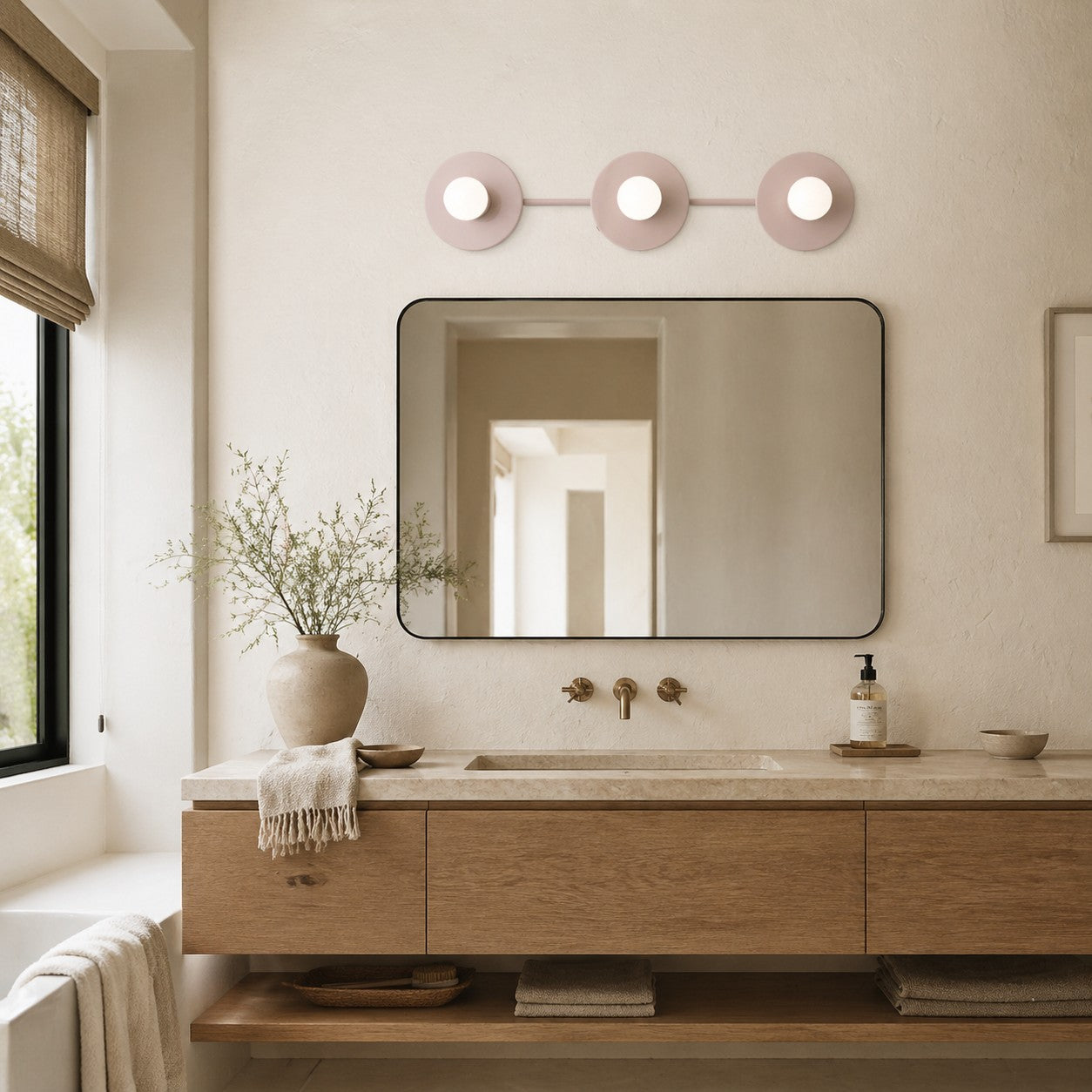 Minimalistische Badkamerlamp met Drie Lichtpunten - Verkrijgbaar in Meerdere Kleuren | Sansoti