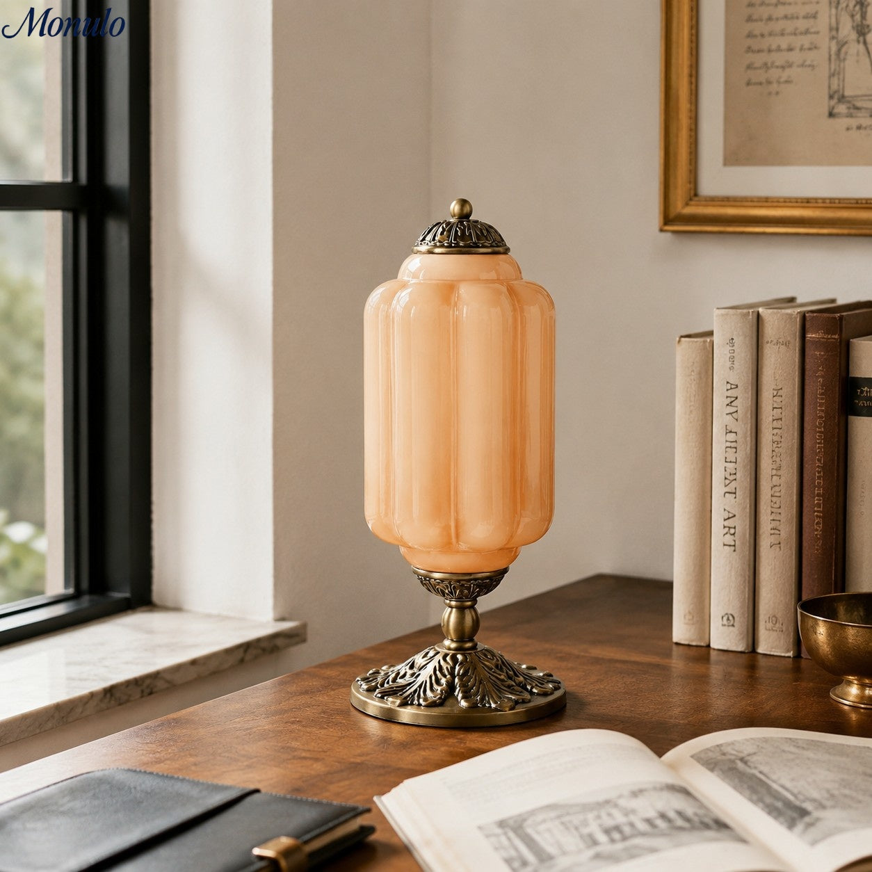 Glazen Tafellamp met Scallop Design Vintage Stijl Slaapkamer Woonkamer Accentverlichting Zwart Messing Matglas | Sansoti