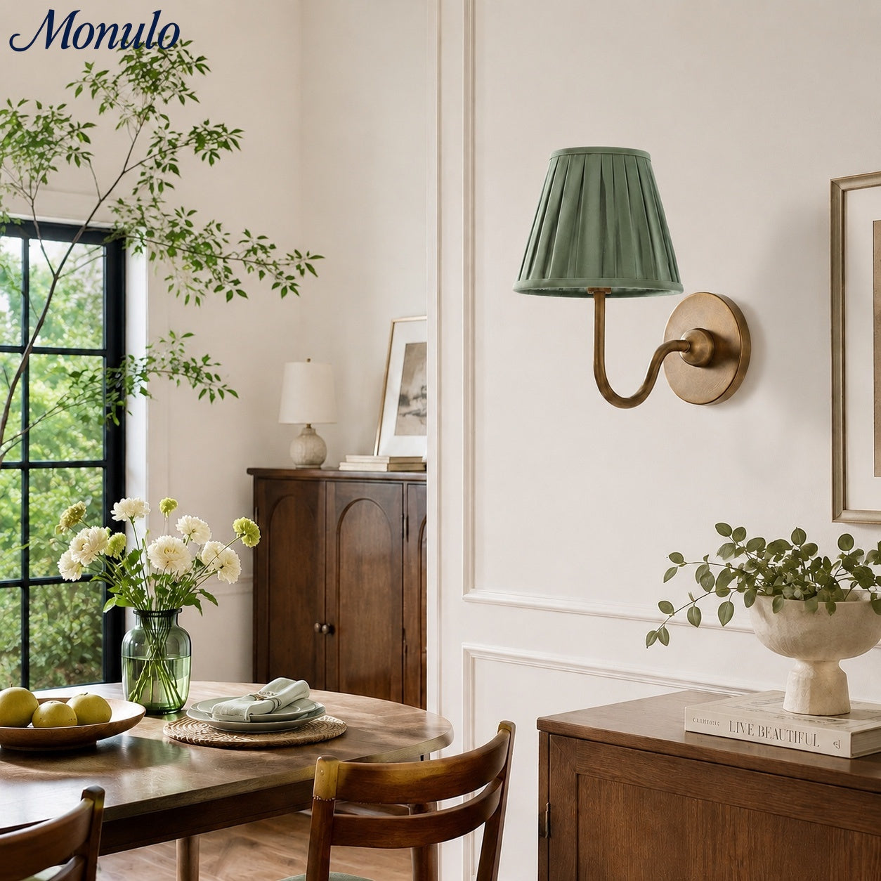 Wandlamp met Geplisseerde Stoffen Kap – Klassieke Verlichting voor Slaapkamer en Woonkamer | Sansoti