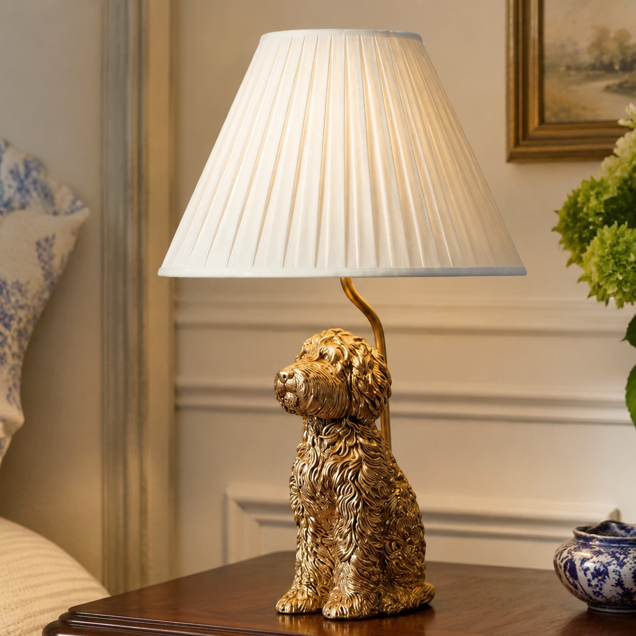 Dierenfiguur Tafellamp met Katoenen Kap – Klassieke Nachtkastlamp met Dierenmotief | Sansoti