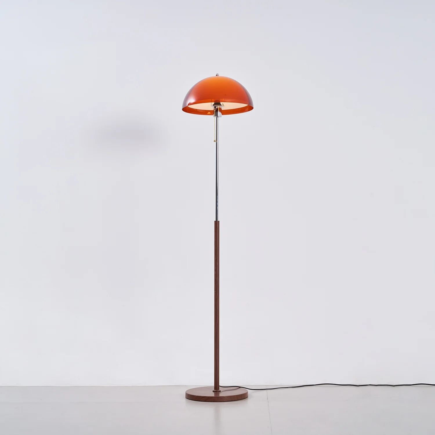 Tavino Stehleuchte Holz Metall Bernstein Wohnzimmer Leselampe Retro Design Stimmungslicht Moderne Stehlampe | Restfield