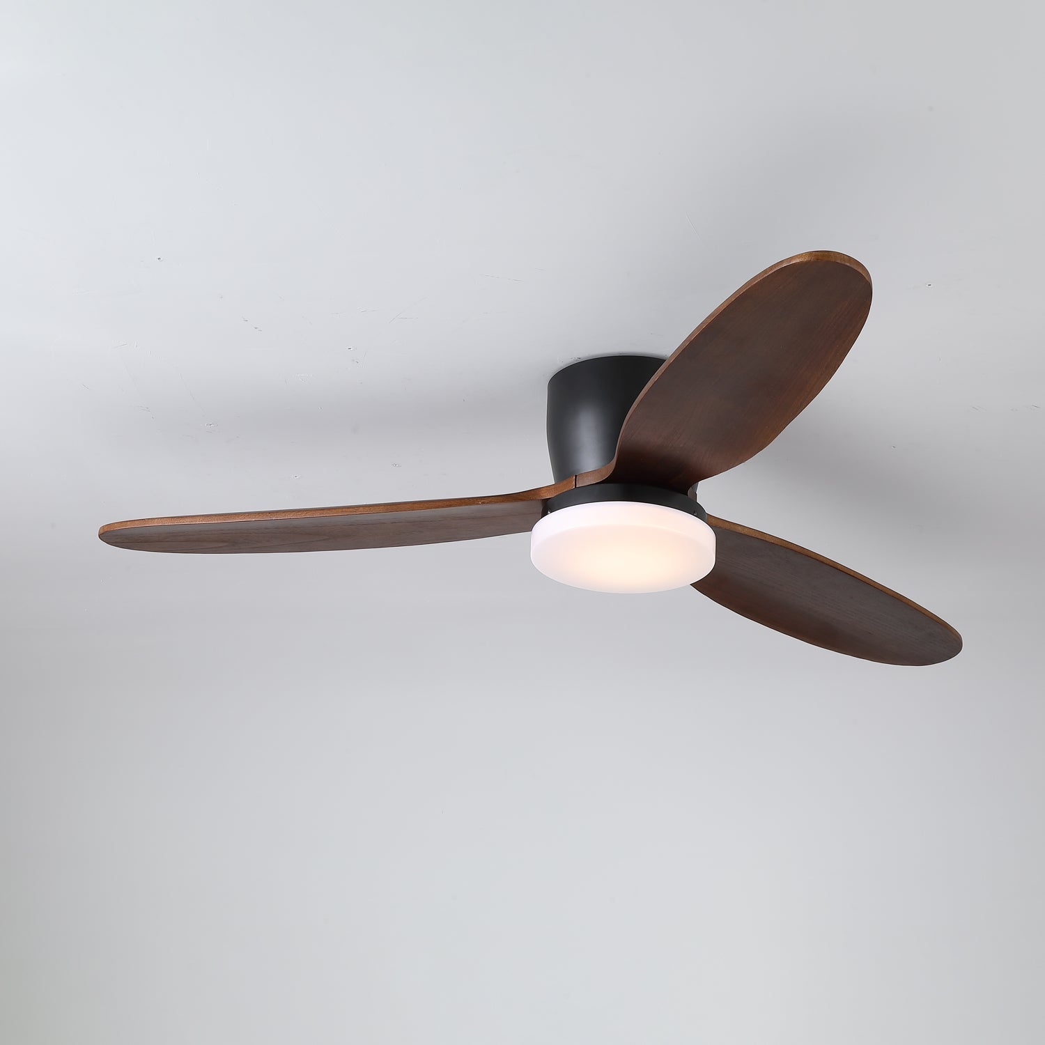 Plafondventilator met Verlichting Athyrs – 35W LED Ingebouwd – 6 Snelheden – Afstandsbediening – Stille Motor – Klassiek Design – Donker Hout – Voor Woonkamer Slaapkamer | Sansoti