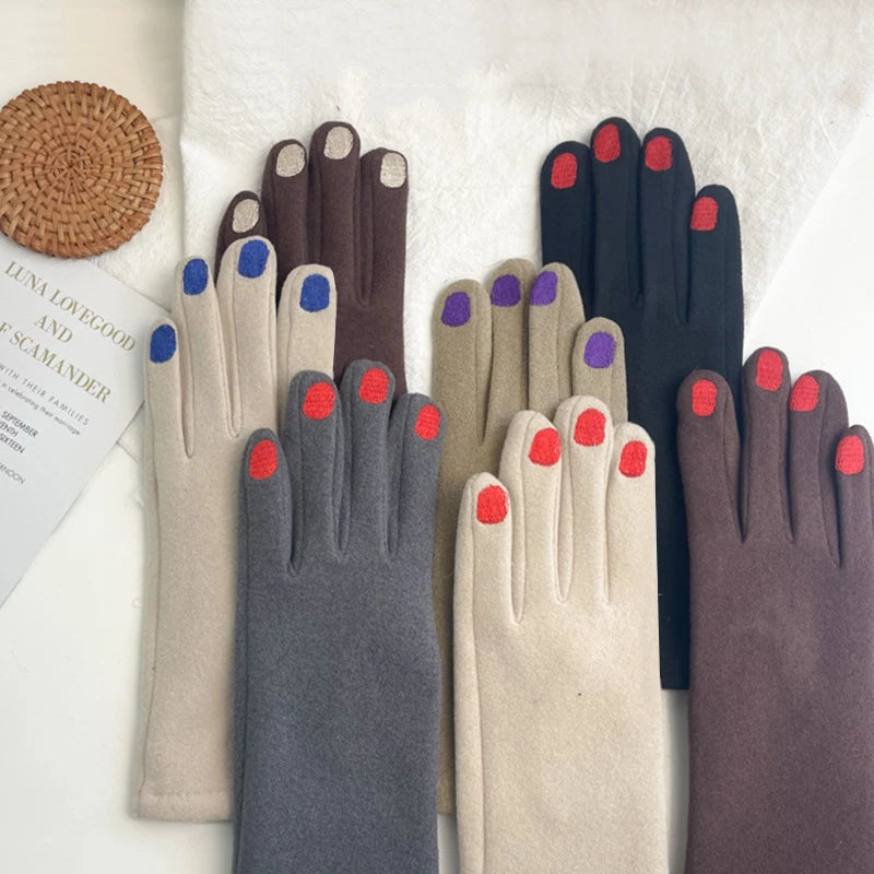 Winter Gloves with Touchscreen Function and Nail Polish Design, Fleece-Lined Warm Women's Gloves | Sansoti