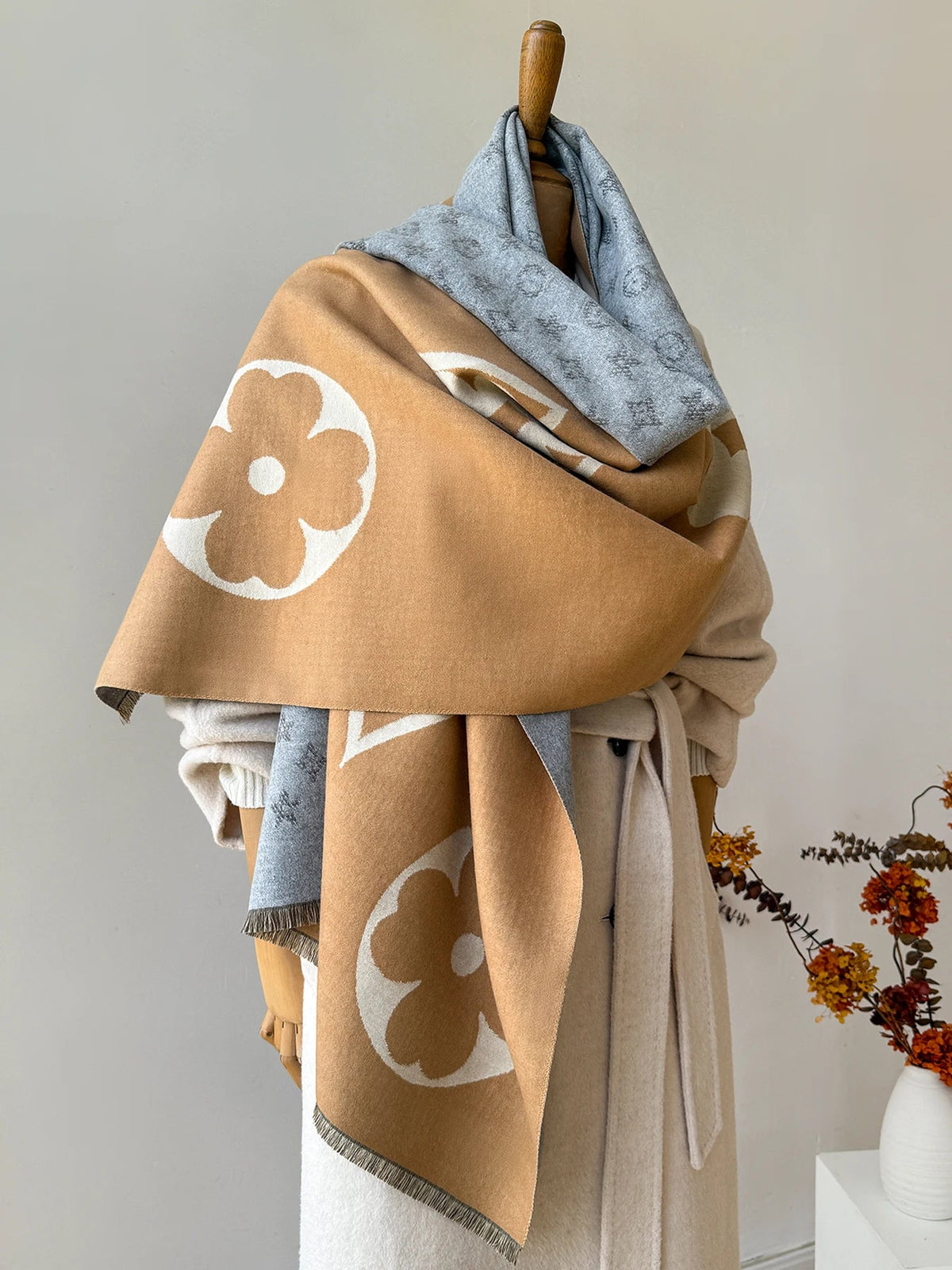 Luxury Winter Scarf with Jacquard Pattern 175cm - Soft Neck-Warming Blanket Wrap Shawl for Women and Men | Sansoti
