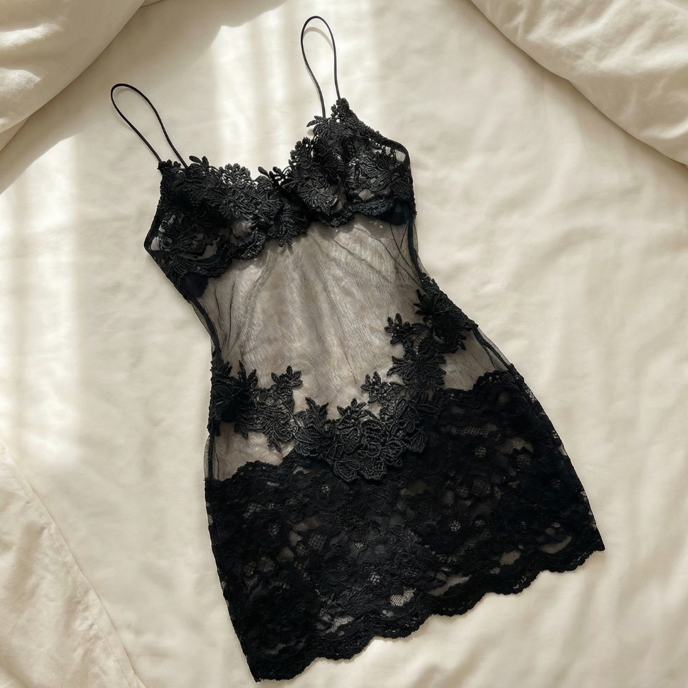 Doorschijnende Geborduurd Kanten Slip Jurk voor Dames – Romantische Lingerie met Verstelbare Bandjes | Sansoti