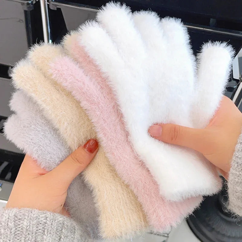 Warm Women's Velvet Winter Gloves with Lined Cuff Soft Winter Gloves for Outdoors Elegant | Sansoti