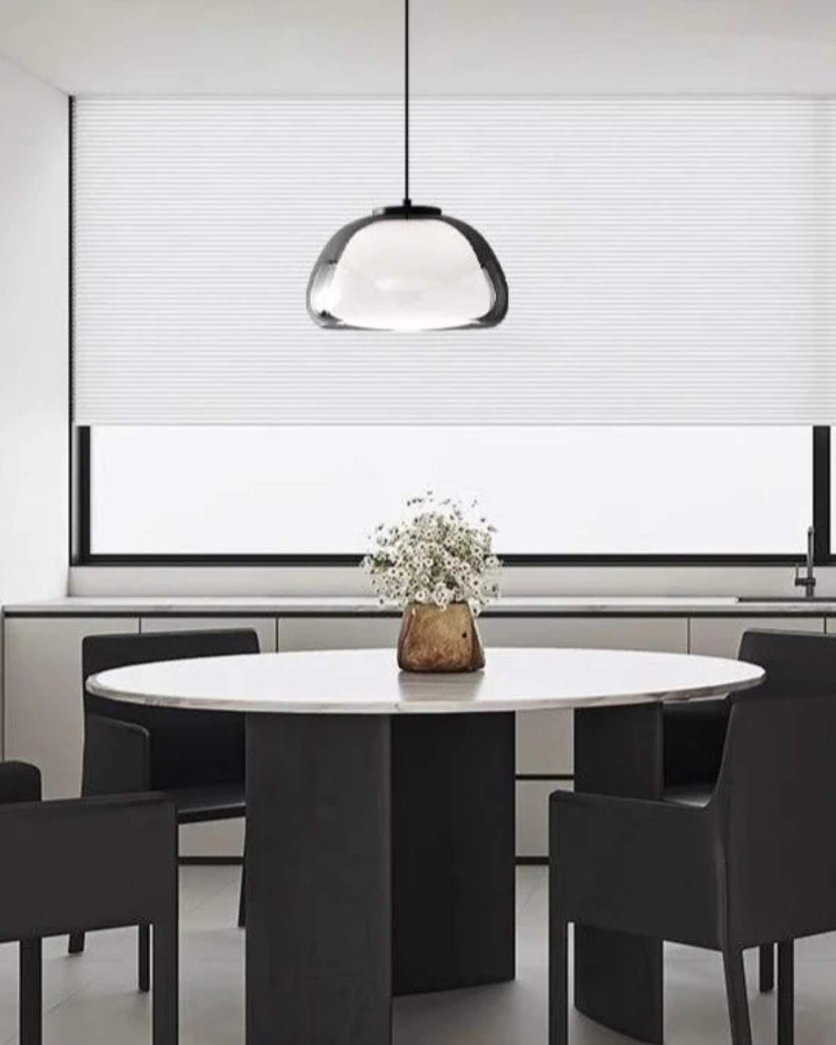Luxe Glazen Hanglamp Met Mat En Transparant Glas In Minimalistisch Japandi Design | Sansoti