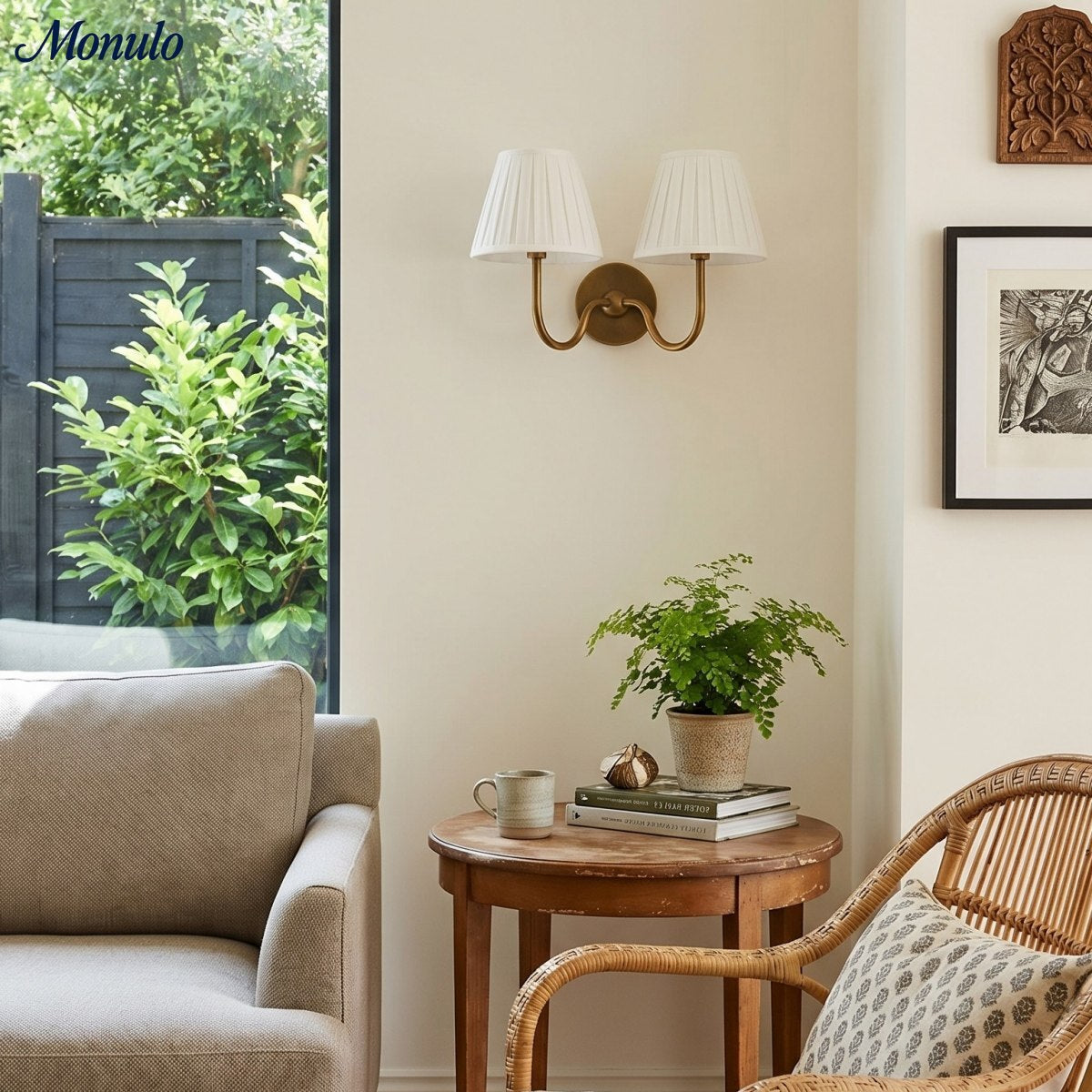 Wandlamp met Geplisseerde Stoffen Kap – Klassieke Verlichting voor Slaapkamer en Woonkamer | Sansoti
