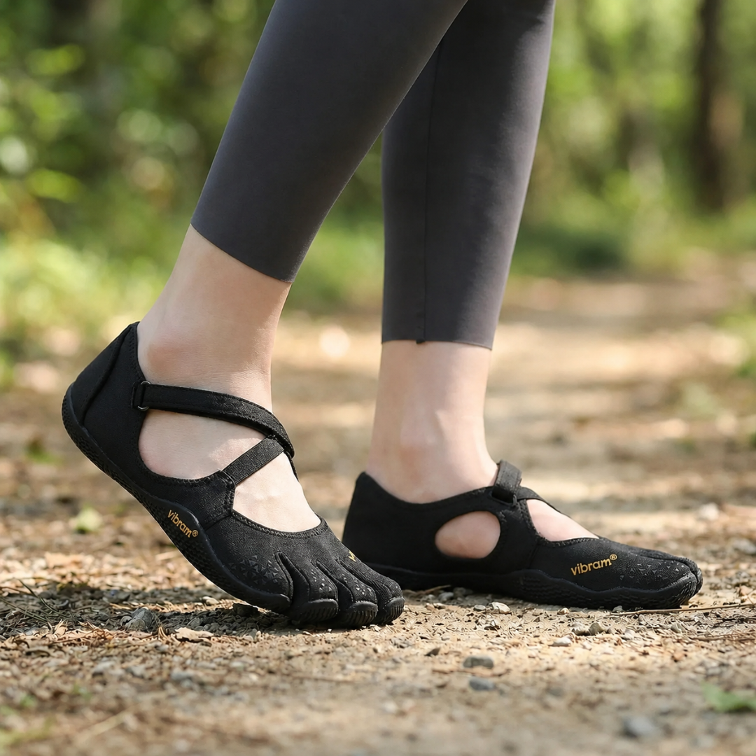Minimalist Flip-Flops with Separate Toe Compartments Water-Friendly Bathroom Pool Gray Black Pink | Sansoti