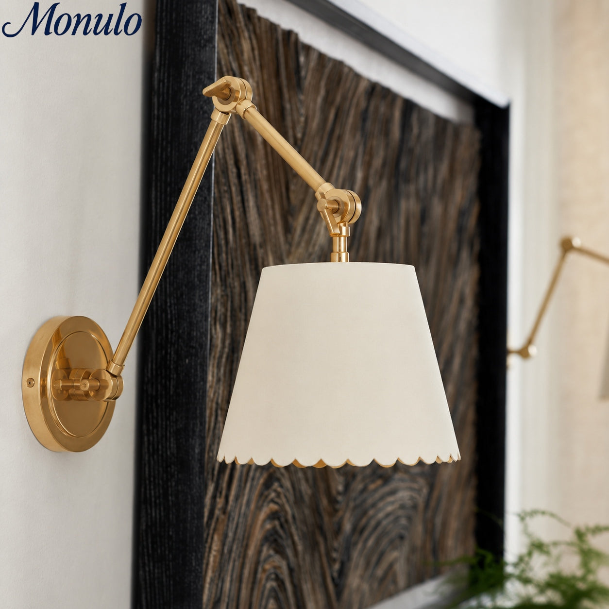 Wandlamp met Scalloped Shade – Modern Rustieke Verlichting voor Slaapkamer en Woonruimtes | Sansoti