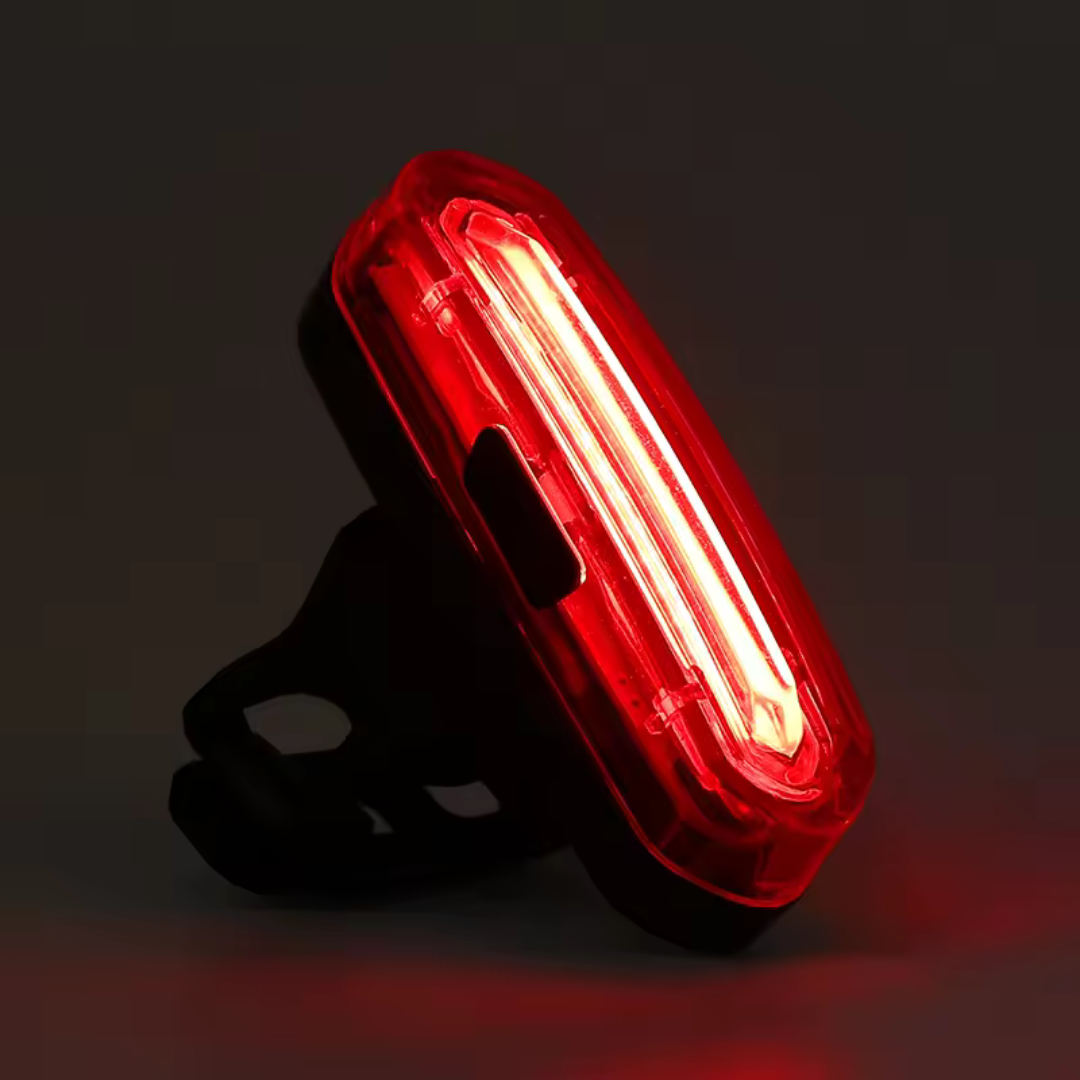 Compacte USB Fietsachterlicht met 200 Lumen & Stroboscoop – Veiligheidslicht voor Nachtritten, 4 Lichtmodi, Waterdicht IPX5 | Sansoti