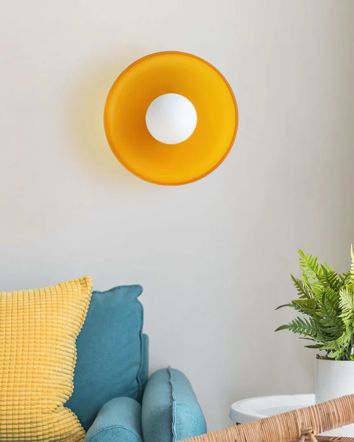 Moderne runde Deckenleuchte aus Glas und Eisen – minimalistische Designlampe für Wohn- und Schlafzimmer mit warmer Lichtfarbe | Restfield