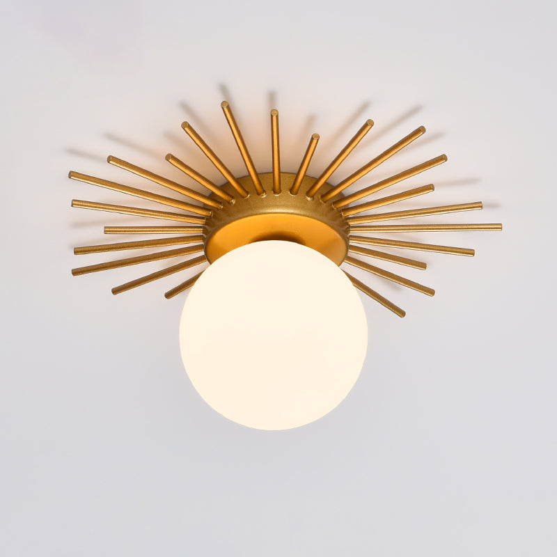 Plafonnier doré avec boule en verre crème douille G9 chambre salon design moderne plafonnier éclairage de plafond | Sansoti