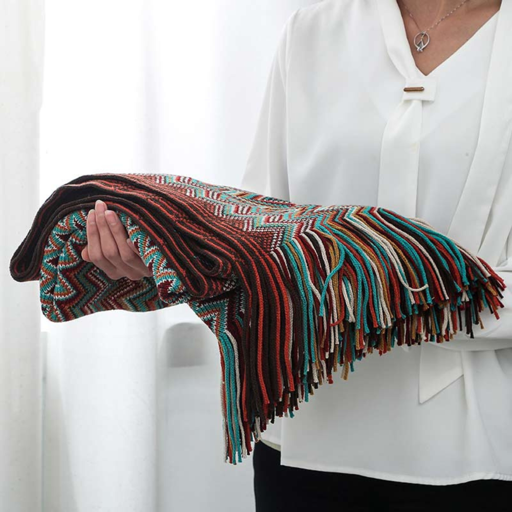 Knitted Throw with Zigzag Fringes – Soft Crochet Blanket for Sofa and Bed, All Seasons, Bohemian Style | Sansoti
